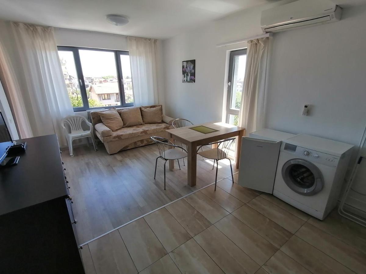 Zoleks Apartment Burgas City Exterior foto